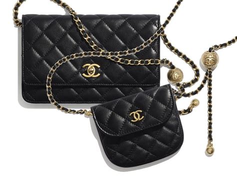 chanel coin bag on chain|chanel clutch with chain 2020.